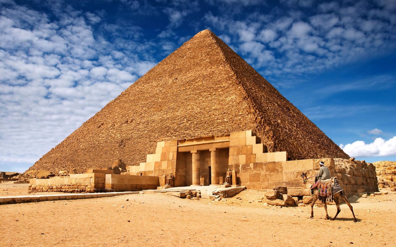 Gize Piramitleri, Sakkara ve Memphis: Öğle Yemeği ile Özel Tur